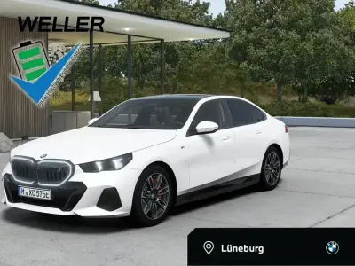 Gebraucht BMW i5 M Sport 250 kW (340 PS) 2025 Weiss Limousine