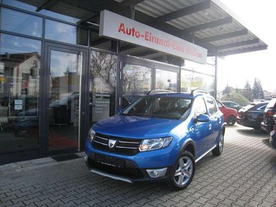 Gebraucht Dacia Sandero Prestige 90 PS (66 kW) 2015 Blau sky Limousine