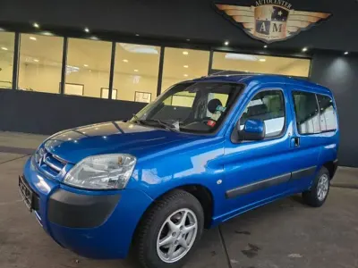 Gebraucht Citroën Berlingo 75 PS (55 kW) 2006 Lack blau grand pavois/metalli (metallic) Van / Kleinbus