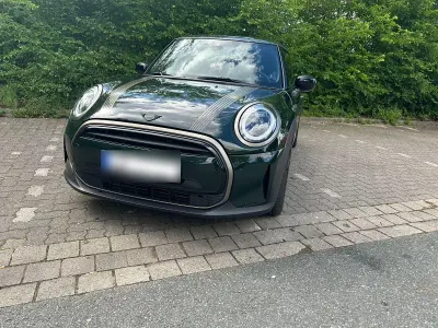 Gebraucht Mini Cooper Resolute Edition 136 PS (100 kW) 2022 Grün Kleinwagen