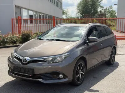 Gebraucht Toyota Auris Touring Sports Edition-S 116 PS (85 kW) 2018 Gold Kombi