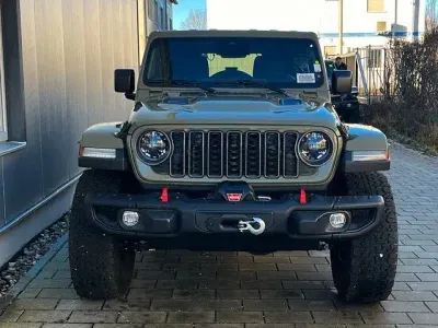 Neu Jeep Wrangler Rubicon 290 PS (213 kW) 2026 41 grün SUV
