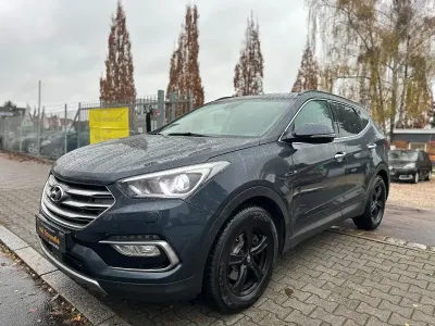 Usata Hyundai Santa Fe Premium 200 CV (147 kW) 2017 Blu SUV