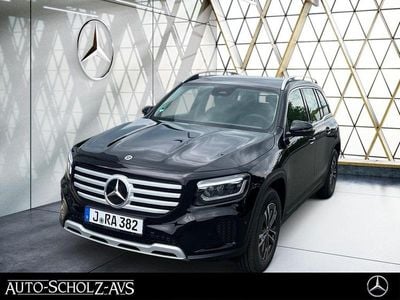 Mercedes GLB220