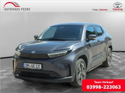 Gebraucht Toyota Urban Cruiser Lounge 127 kW (174 PS) 2026 Grau SUV