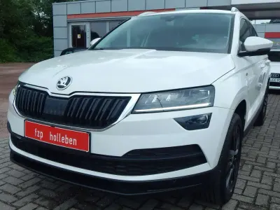 Gebraucht Skoda Karoq Active 116 PS (85 kW) 2020 Weiß SUV