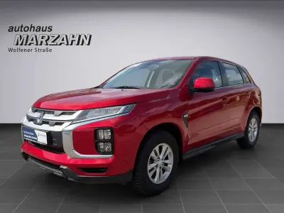 Gebraucht Mitsubishi ASX Spirit 150 PS (110 kW) 2021 Dynamik rot (d) SUV