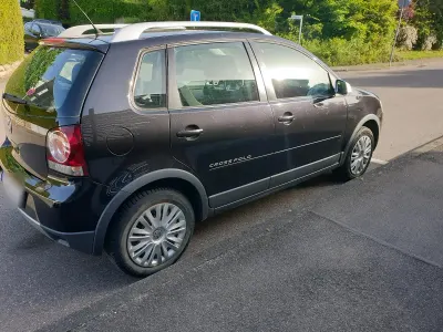 Używany VW Polo Cross 80 KM (58 kW) 2009 Czarny Hatchback
