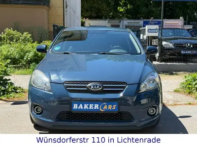 Gebraucht Kia ProCeed 90 PS (66 kW) 2010 Blau Kleinwagen