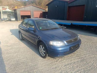 Gebraucht Opel Astra Comfort 84 PS (61 kW) 2002 Blau Limousine