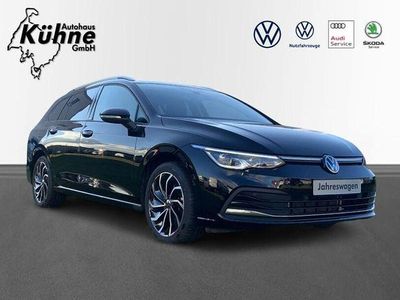 Gebraucht VW Golf VIII Move 150 PS (110 kW) 2024 Schwarz Kombi