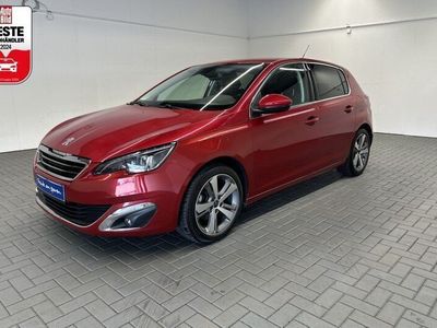 Rot Gebraucht 2017 Peugeot 308 Allure Limousine | 10.480 € (Fairer Preis)