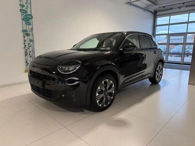 Neu Fiat 600 La Prima 110 PS (80 kW) 2025 601 cinema schwarz SUV