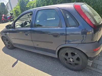 Gebraucht Opel Corsa 75 PS (55 kW) 2002 Blau Kleinwagen