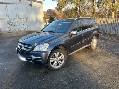 Gebraucht Mercedes GL350 211 PS (155 kW) 2010 Grau SUV