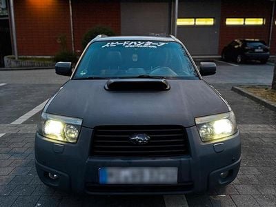 Begagnad Subaru Forester 230 HK (169 kW) 2007 Silver SUV