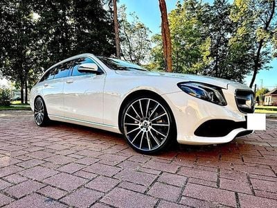 Mercedes E220
