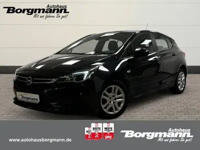 Gebraucht Opel Astra Edition 105 PS (77 kW) 2016 Schwarz Limousine