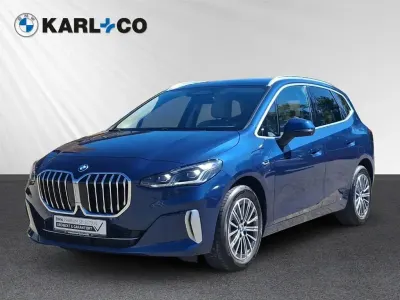 Używany BMW 230 Luxury Line 150 KM (110 kW) 2023 Niebieski Minivan