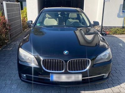Usata BMW 730 Comfort Edition 245 CV (180 kW) 2011 Nero Berlina