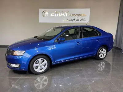 Gebraucht Skoda Rapid Elegance 122 PS (89 kW) 2014 Raceblau metallic Kleinwagen