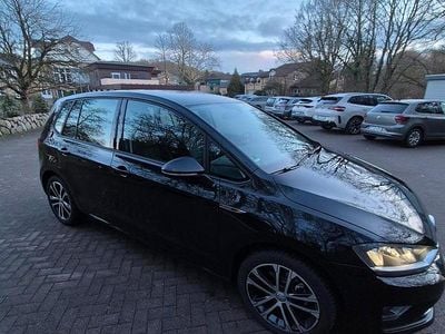 Gebraucht VW Golf VII LOUNGE 125 PS (91 kW) 2015 Schwarz Limousine