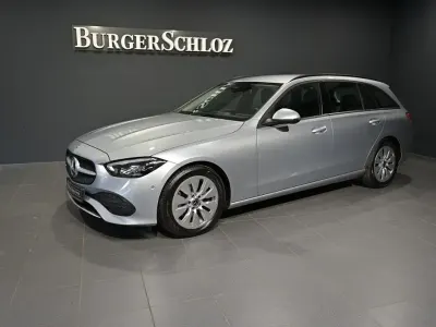Gebraucht Mercedes C200 163 PS (119 kW) 2023 Metalliclack hightechsilber Limousine
