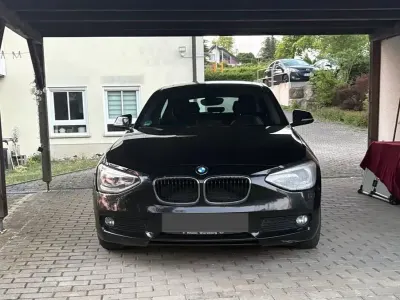 Gebraucht BMW 116 Sport Line 116 PS (85 kW) 2013 Schwarz Kleinwagen