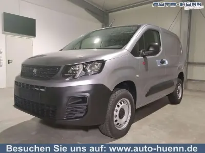 Neu Peugeot Partner 131 PS (96 kW) 2025 Grau artense metallic Van / Kleinbus