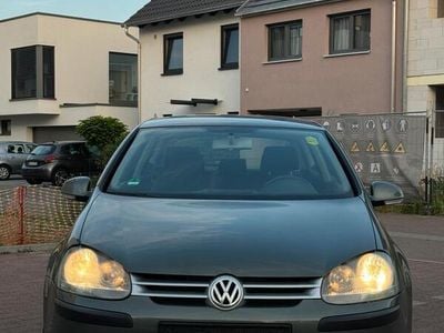VW Golf V