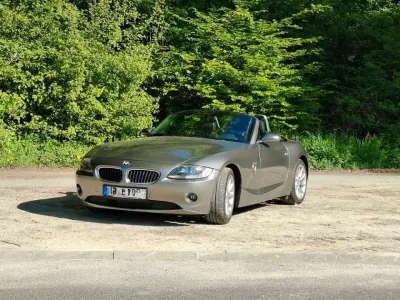 Gebraucht BMW Z4 Sport Line 170 PS (125 kW) 2005 Grau Cabrio