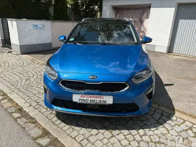 Gebraucht Kia Ceed Sportswagon 136 PS (100 kW) 2019 Blue flame Kombi