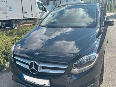 Mercedes B180