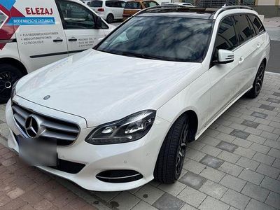 Mercedes E220