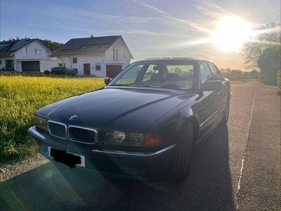 Usata BMW 728 193 CV (141 kW) 1995 Nero Berlina