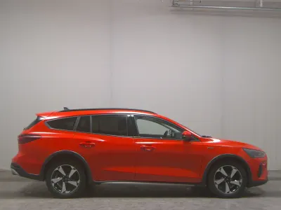 Usata Ford Focus Active 120 CV (88 kW) 2023 Rosso Station wagon