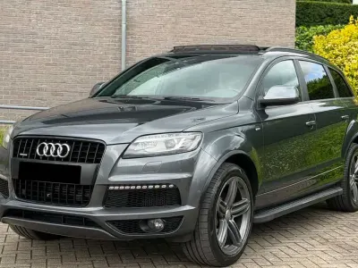 Używany Audi Q7 S-line plus 245 KM (180 kW) 2013 Szary SUV