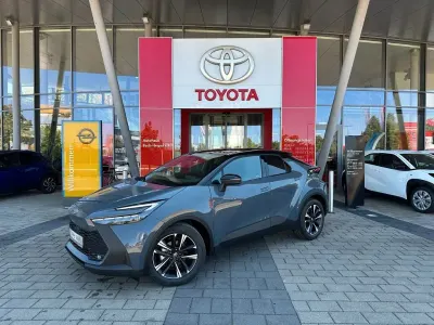 Neu Toyota C-HR Team 140 PS (102 kW) 2026 Grau SUV