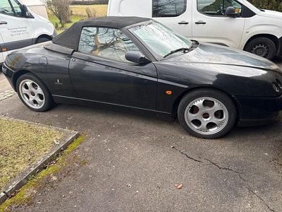 Usata Alfa Romeo Spider 150 CV (110 kW) 2002 Nero Cabrio