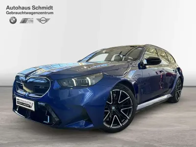 Gebraucht BMW M5 Sport Line 585 PS (430 kW) 2025 M marina bay blau Kombi