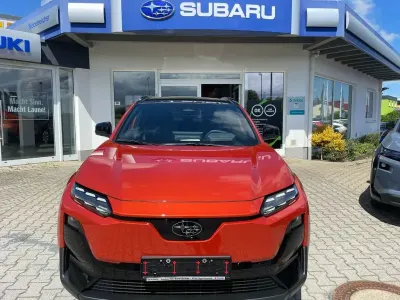 Neu Subaru Uncharted Platinum 252 kW (343 PS) 2026 Orange SUV