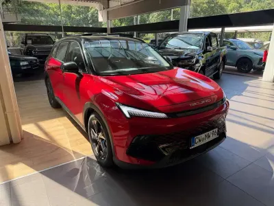 Gebraucht Baic X55 177 PS (130 kW) 2026 Rot SUV