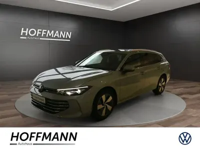 Gebraucht VW Passat Business 150 PS (110 kW) 2025 Silber Kombi