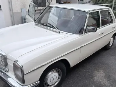 Gebraucht Mercedes W115 1977 Weiß Limousine