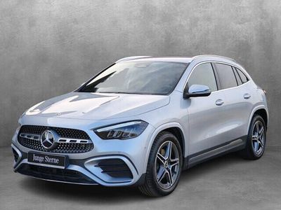 Gebraucht Mercedes GLA180 AMG line 136 PS (100 kW) 2025 Lack hightechsilber SUV