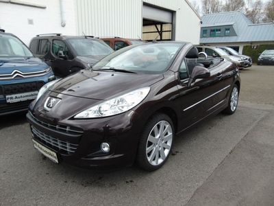 gebraucht Peugeot 207 CC 207 Klimaaut./PDC/Alu/Sitzhzg/Leder