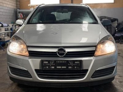 Silber Gebraucht 2005 Opel Astra Kombi | 1.650 € (Superpreis)