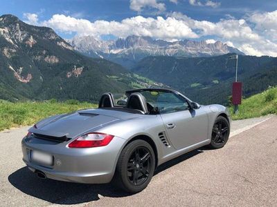 Second-hand Porsche Boxster 240 CP (176 kW) 2005 Argintiu Cabrio