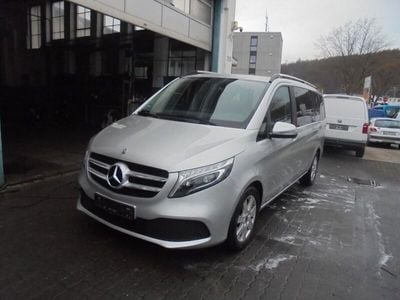 Mercedes V250