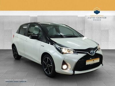 Gebraucht Toyota Yaris Hybrid 75 PS (55 kW) 2017 Grau Limousine